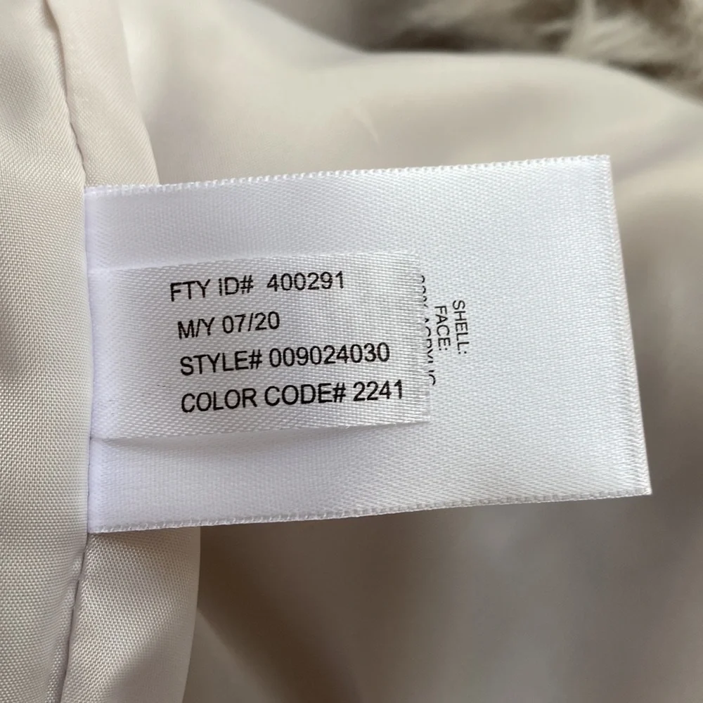 NWT | Express Faux Fur Silver | Lilac Coat - Picture 13 of 13